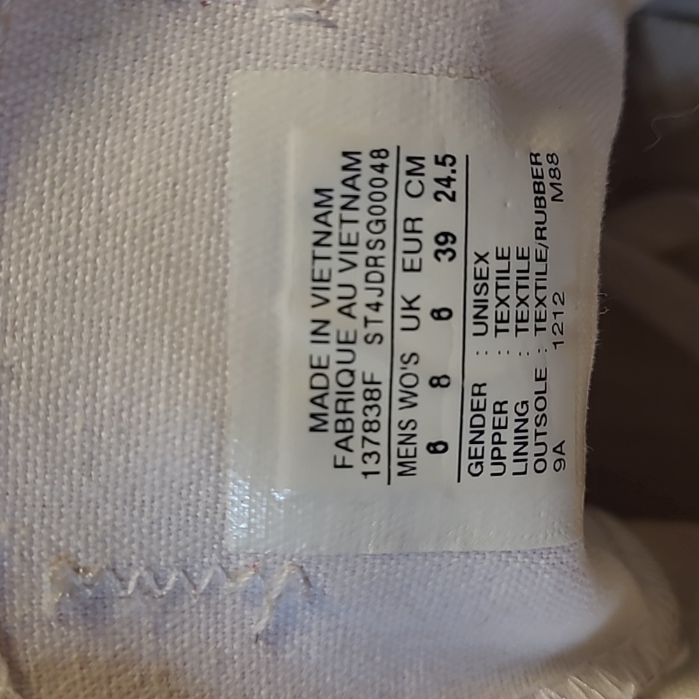 Converse Women's Pink Sneakers - Picture 10 of 10
